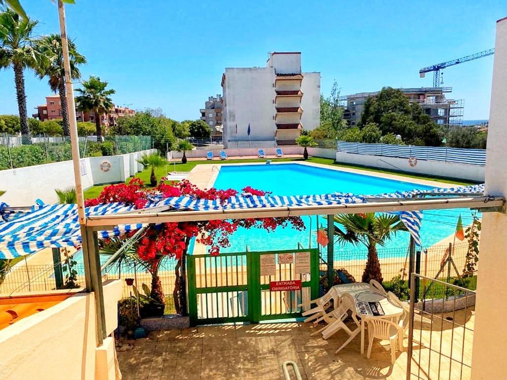 Terrace Apartment In Praia Da Rocha Portimao Exterior photo